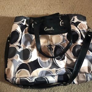 Coach handbag. Used 2x’s Almost new condition